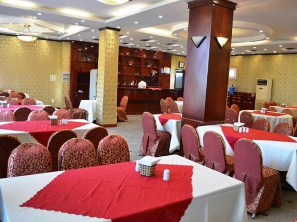 undefined Crown Hotel 8