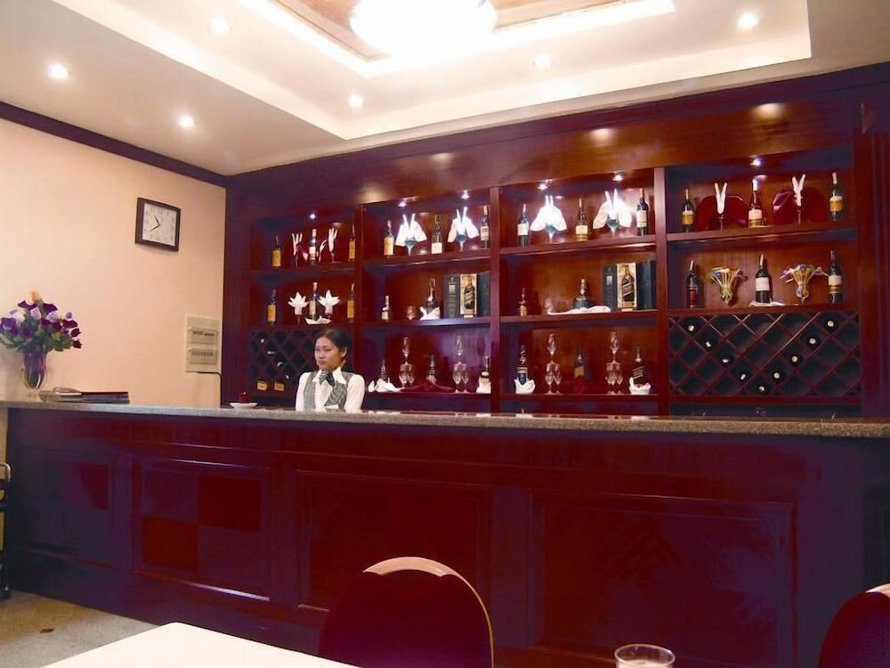 undefined Crown Hotel 10