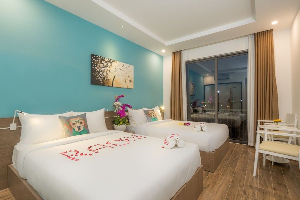 undefined Raon Danang Beach Hotel 2