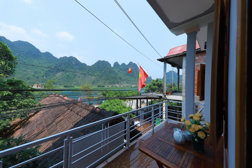 Deluxe Double or Twin Room, River View