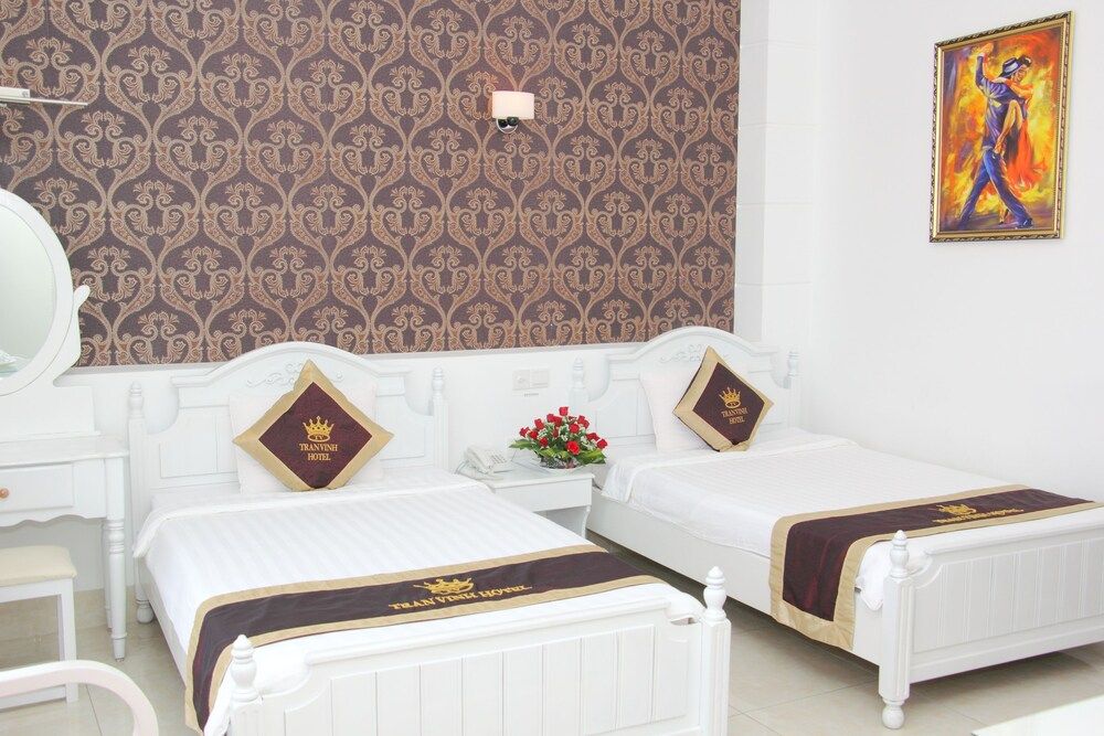 Tran Vinh Hotel Superior Twin Room 2