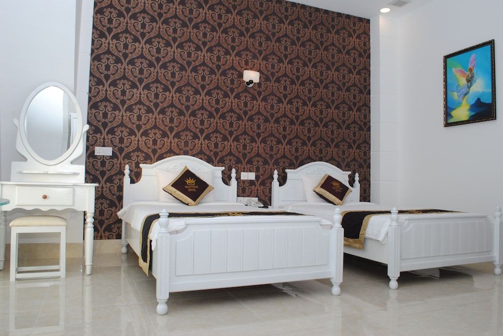 Tran Vinh Hotel Superior Twin Room