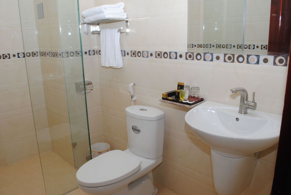Tran Vinh Hotel Standard Room 5