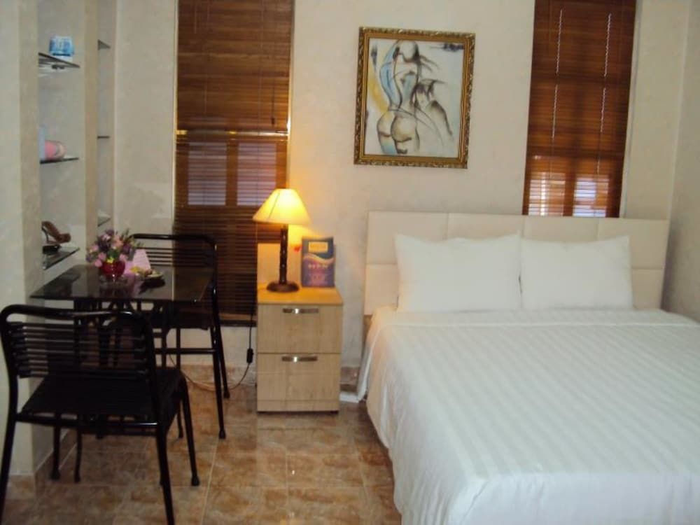 undefined Huong Trinh Hotel 3