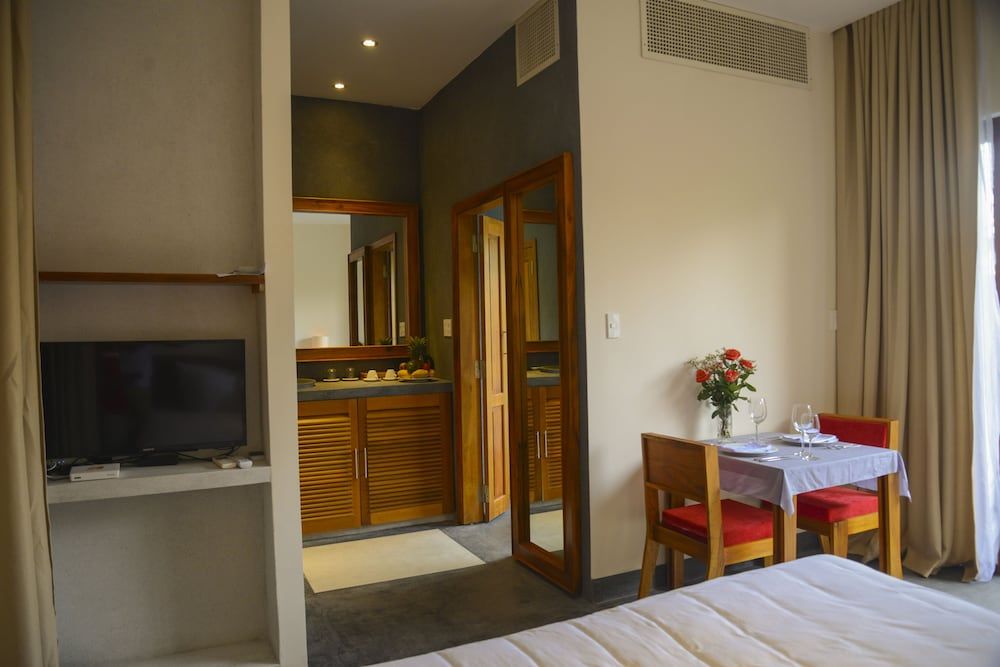 Palm View Villa Hoi An One Bedroom Private Villa 8