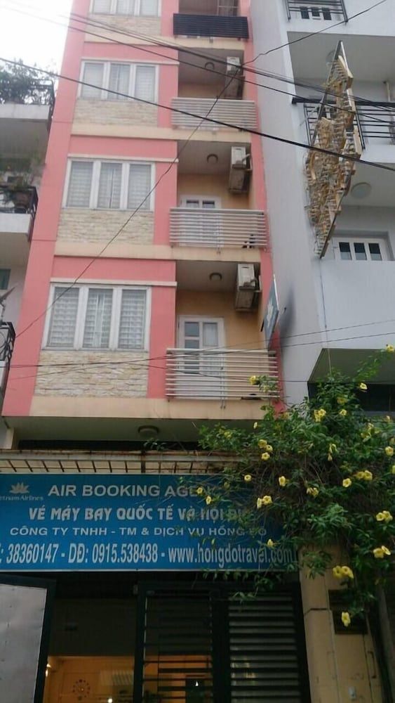 undefined Smiley Apartment 3 4