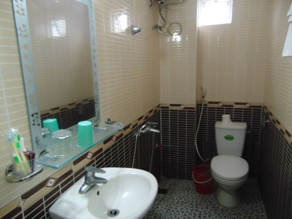 undefined Noi Bai Hotel 7