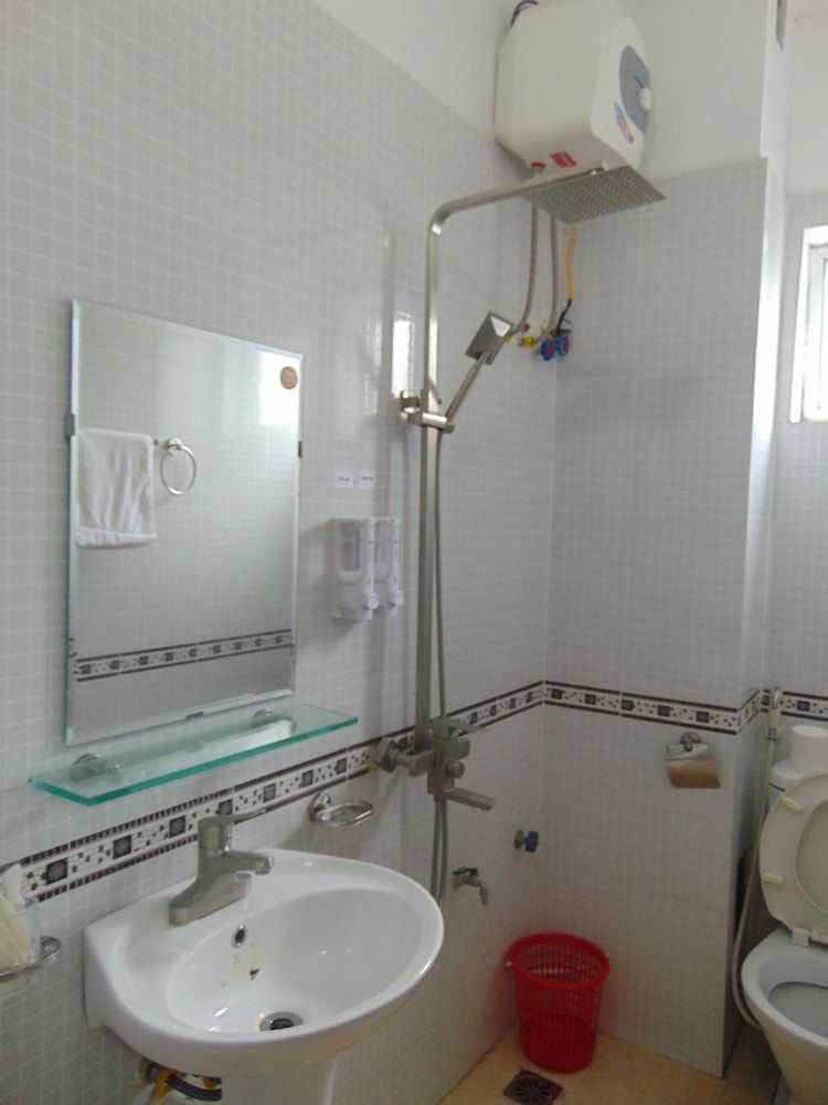 Noi Bai Hotel Superior Double Room, 1 Queen Bed 5