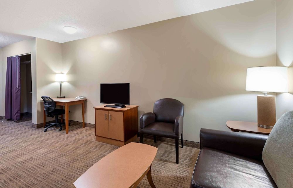 Extended Stay America Suites - Cleveland - Westlake Deluxe Studio, 1 Queen Bed with Sofa bed, Non Smoking 3