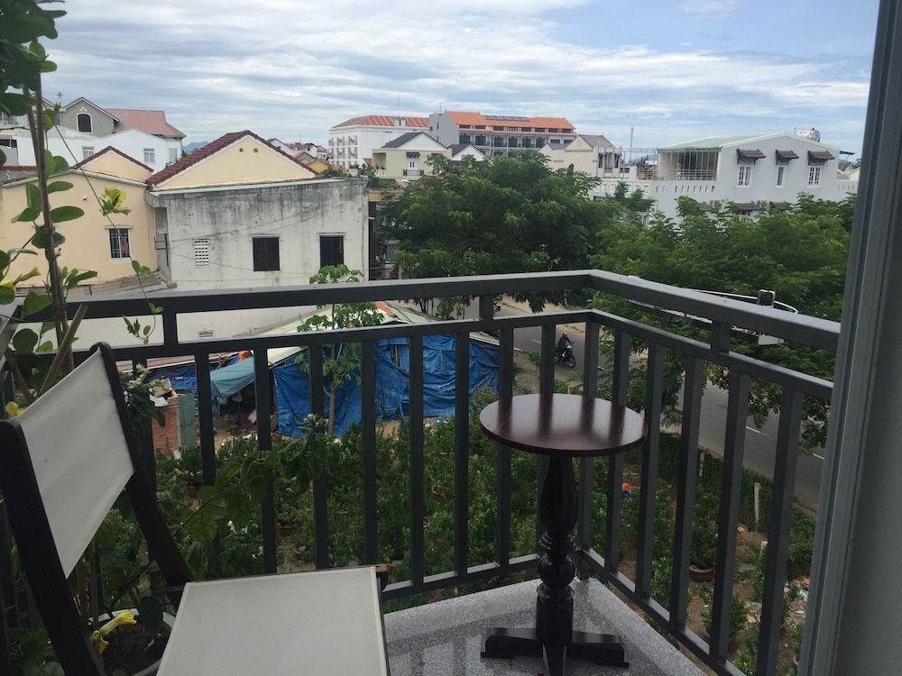 The Moon Villa Hoi An Standard Double Room 3