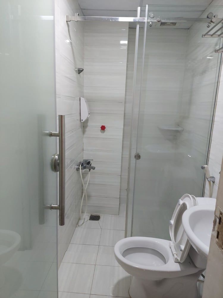 Ailen Garden II Hotel Double Room 6