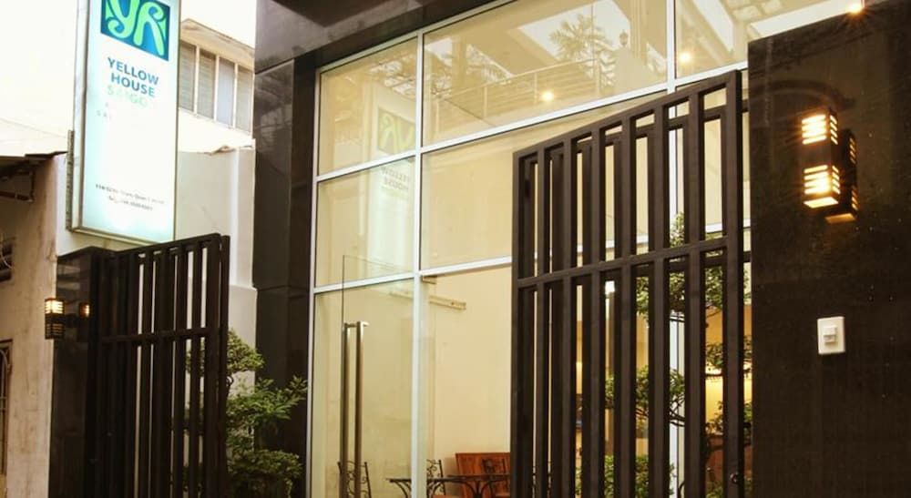 undefined Yellow House Saigon Hotel 3