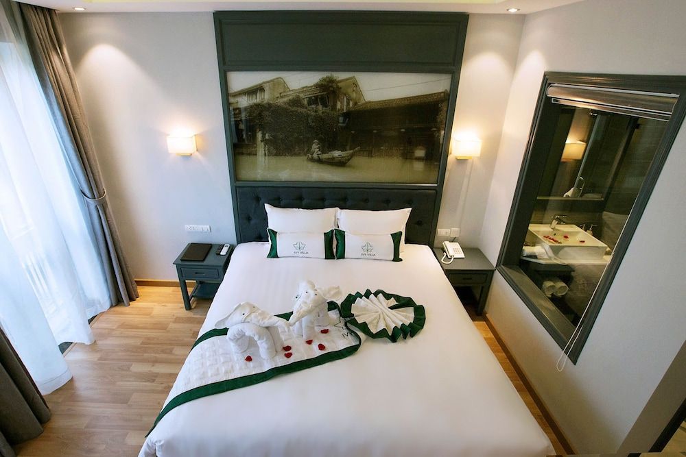 Ivy Villa Superior Double Room 4