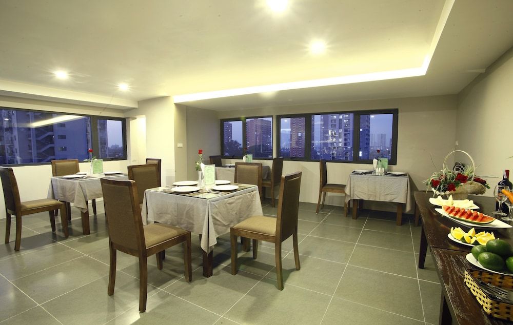 undefined Blue Pearl West Hotel 7