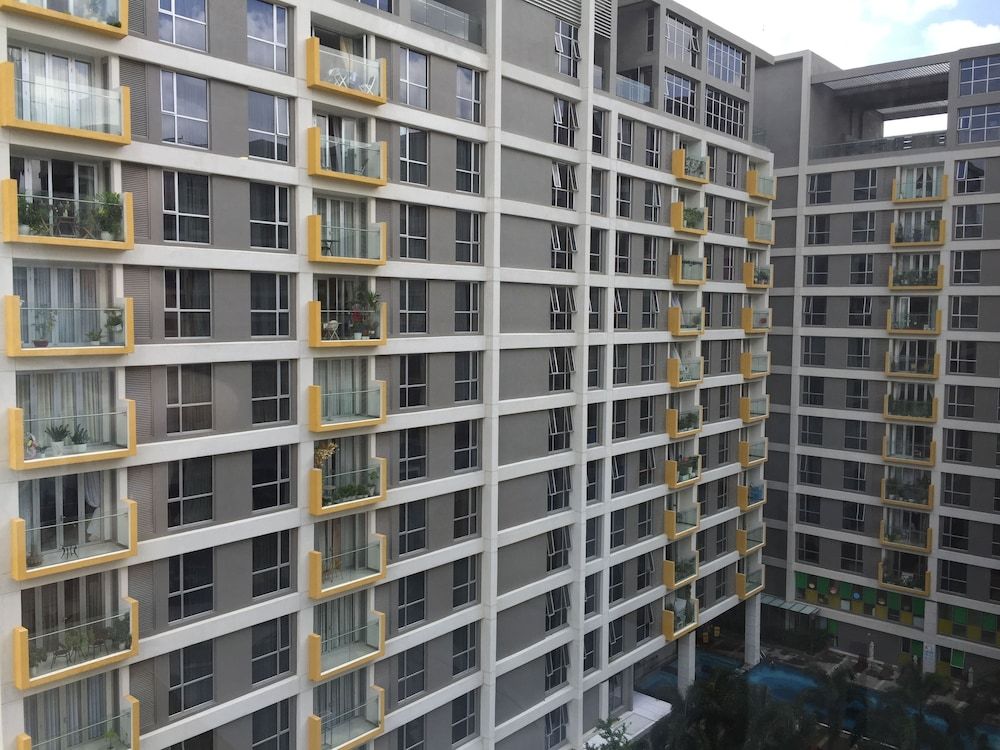 undefined Bluesky Serviced Apartment Airport Plaza 6