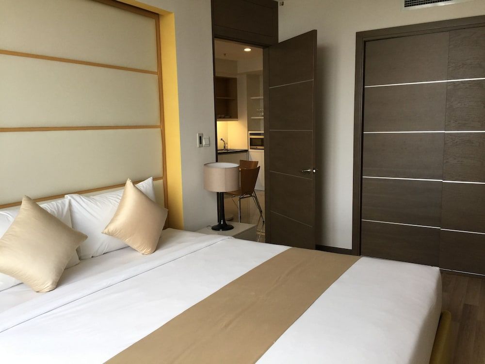 undefined Bluesky Serviced Apartment Airport Plaza 9