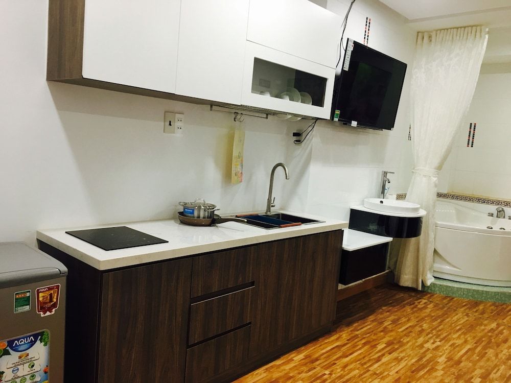 undefined Smiley Apartment 11 9