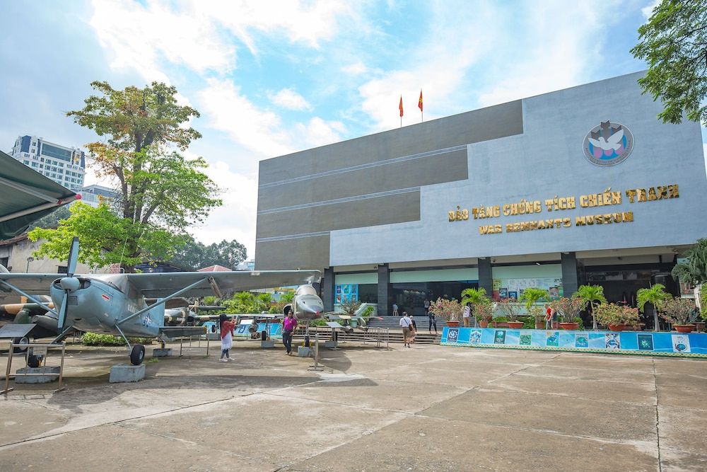 undefined Hoang Lan Hotel 7