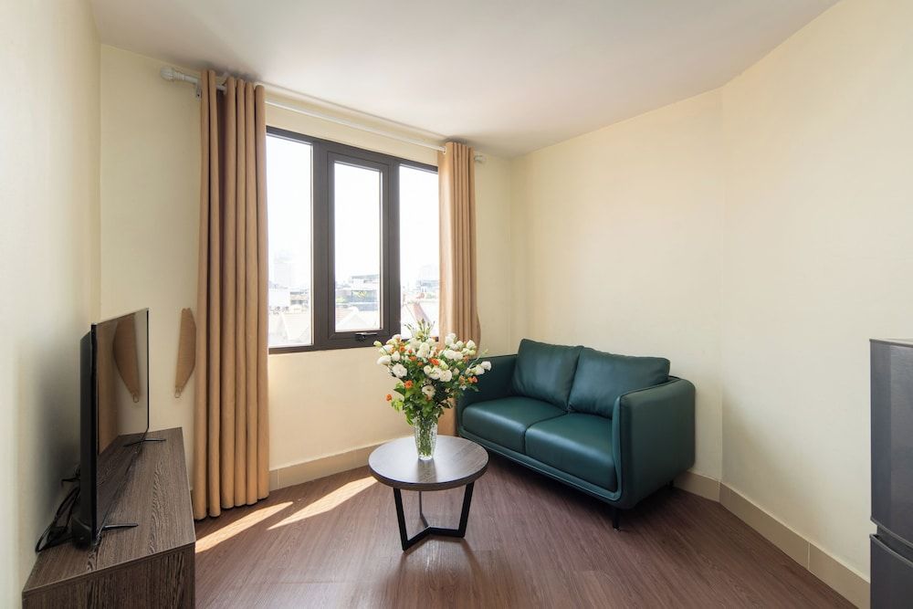 undefined Granda Hanoi Hotel & Apartment 10