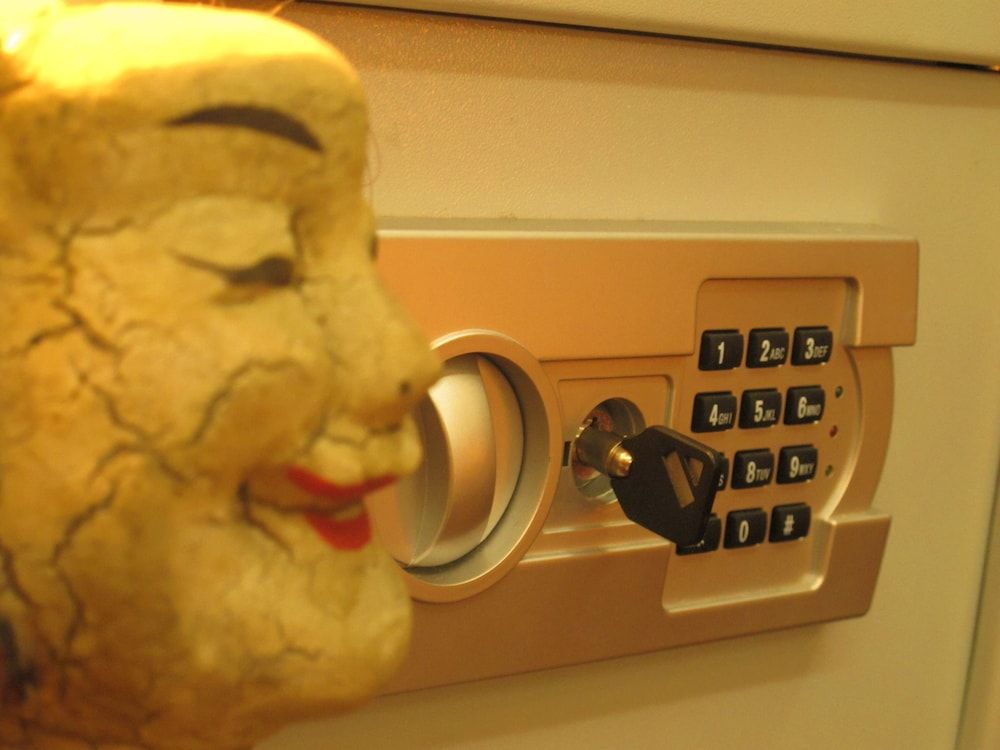 undefined Finnegans Hotel 8