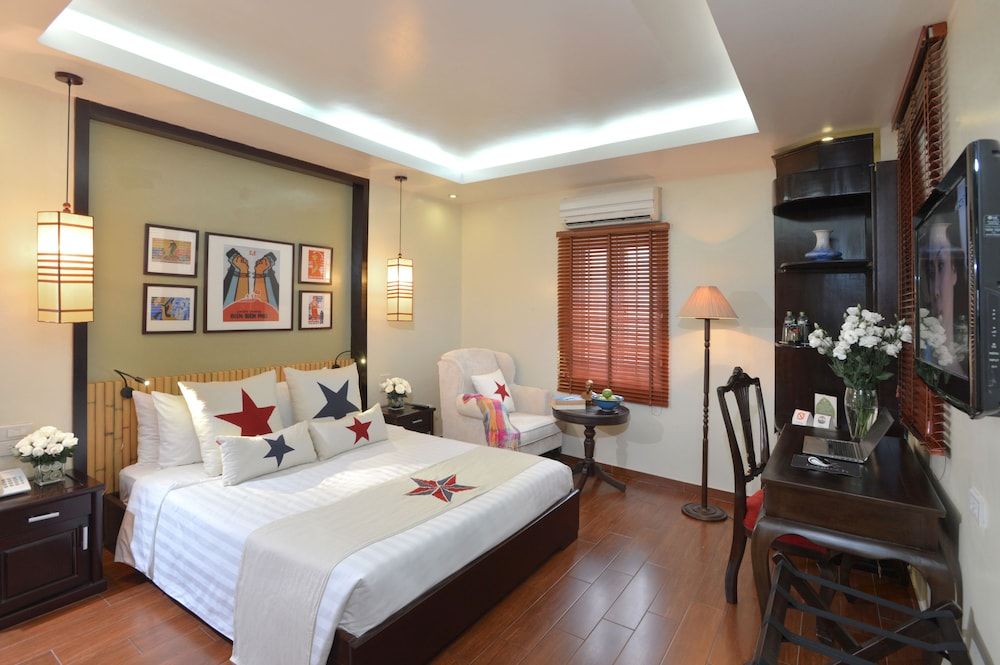 Finnegans Hotel Classic Double Room 8