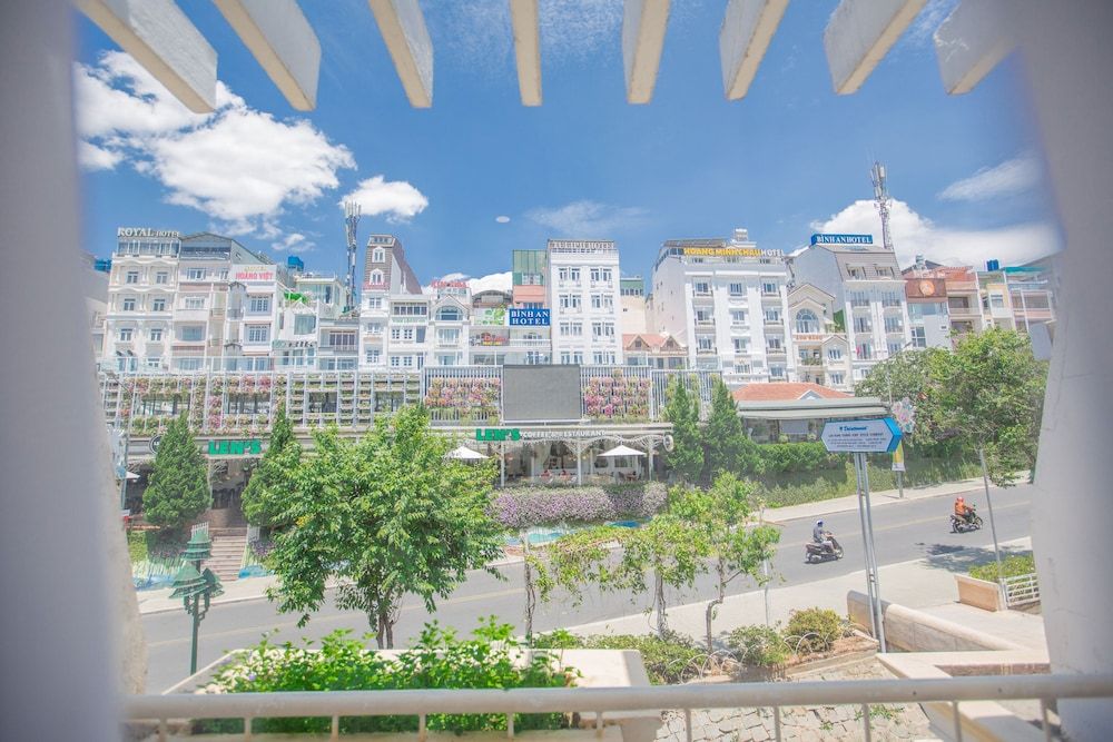 Nice Dream Dalat Hotel Superior Double or Twin Room 41