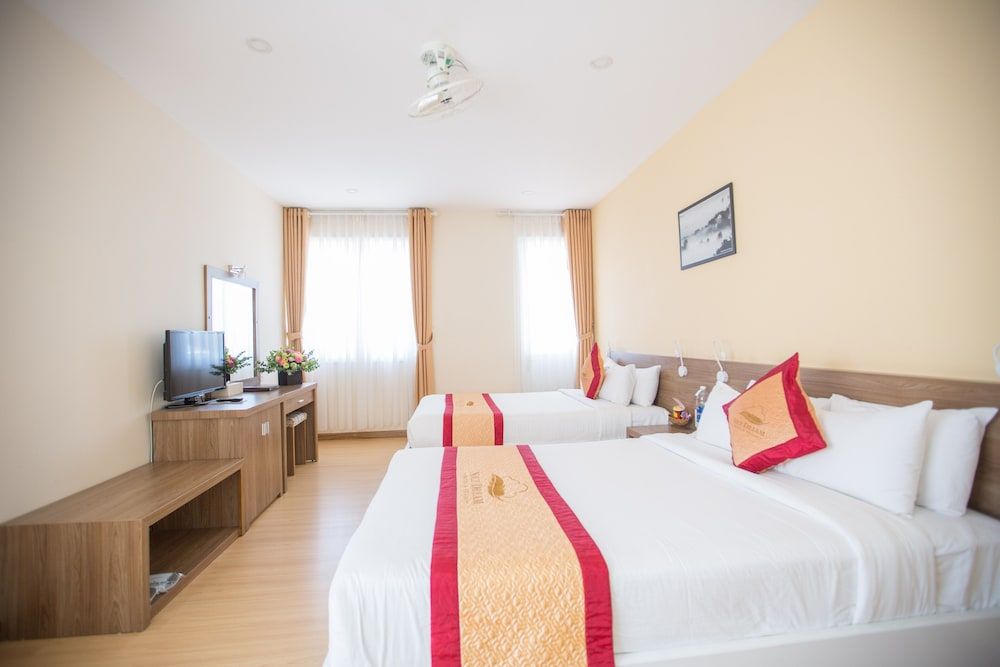 Nice Dream Dalat Hotel Superior Double or Twin Room 9