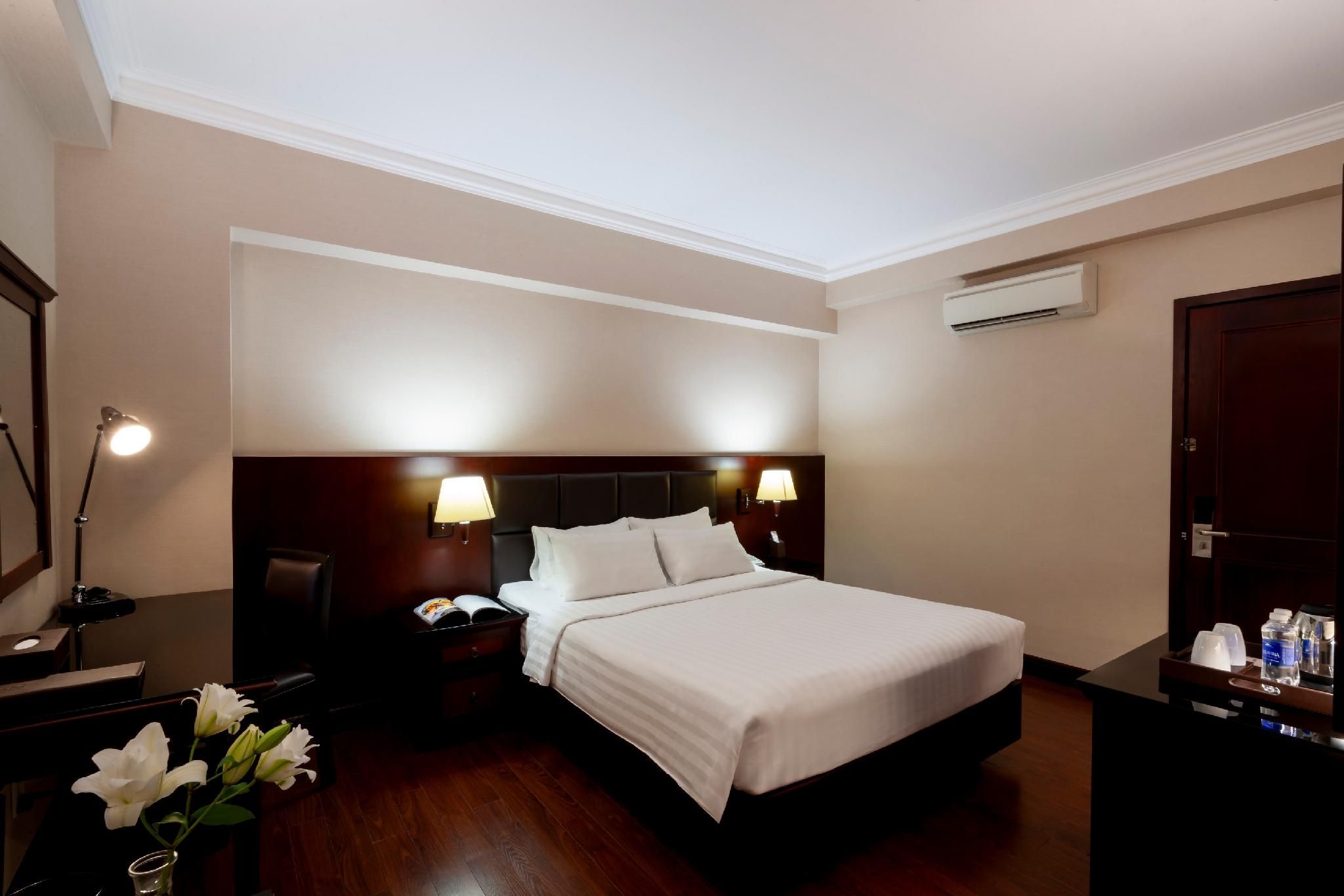 undefined AnThai Saigon Hotel 10