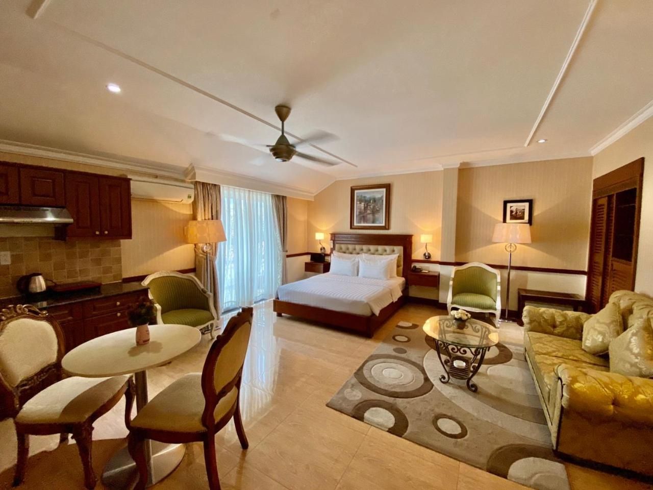 undefined Central Hotel and Residences 10