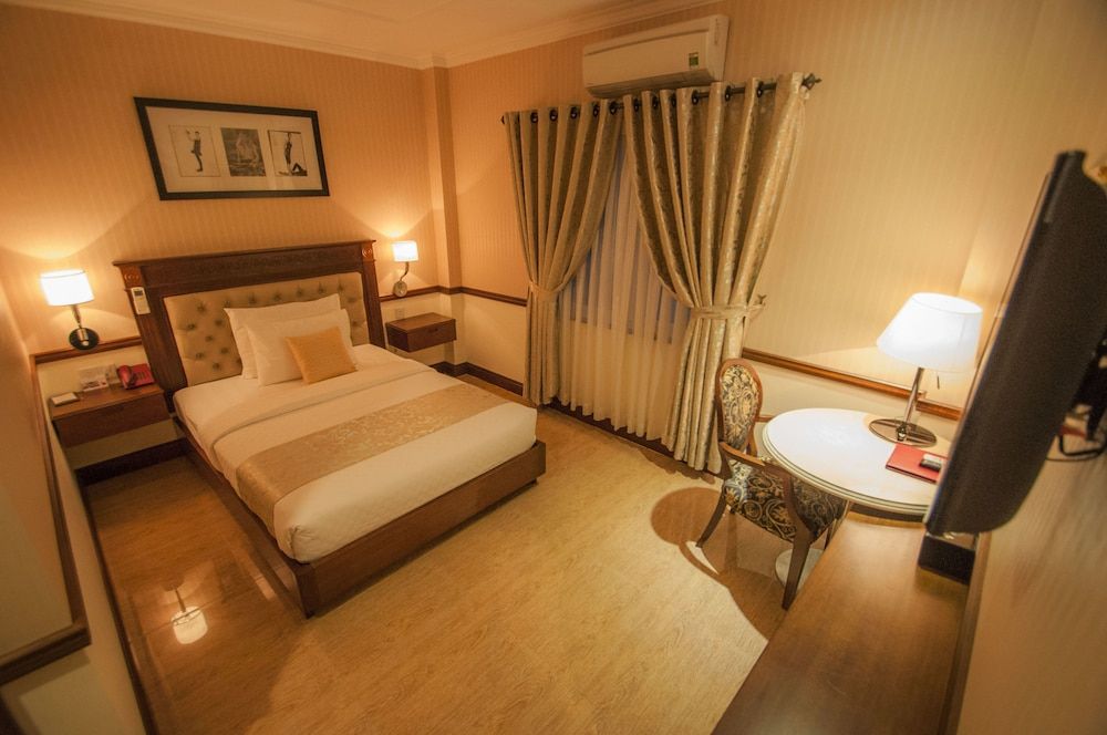 undefined Central Hotel and Residences 4