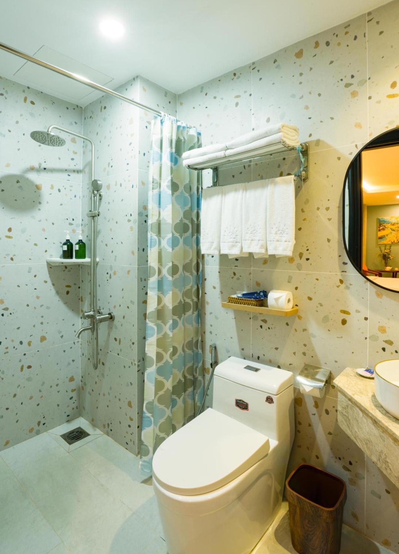 undefined Sunrise Central Hotel 8