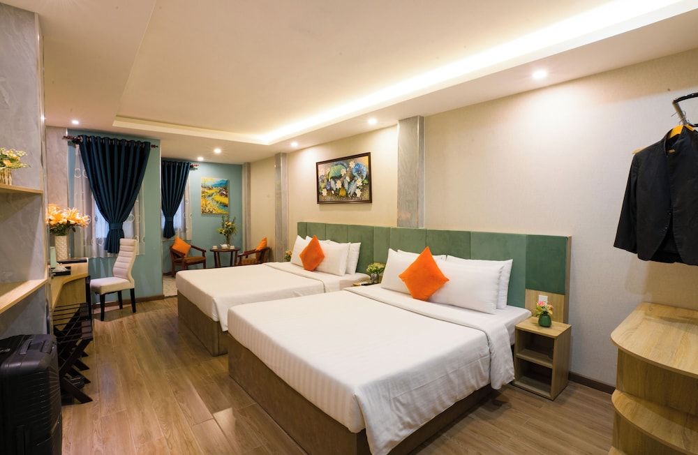 undefined Sunrise Central Hotel