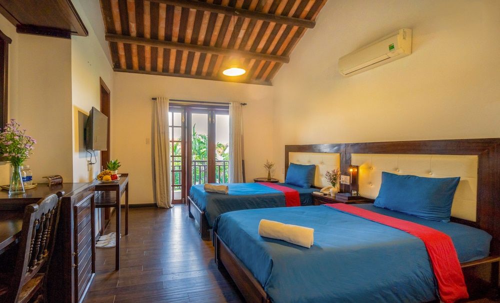 undefined Calm House Hotel Hoi An