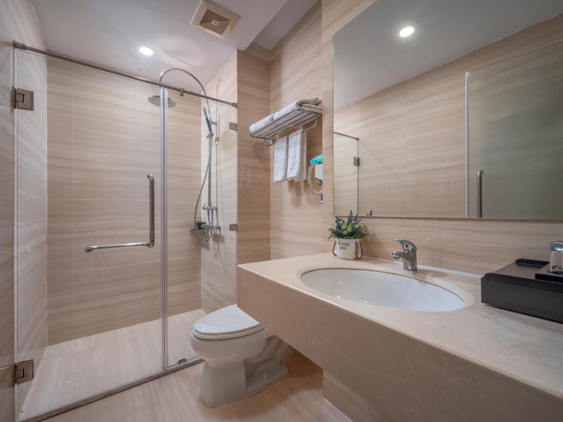 Family Room with Lake View