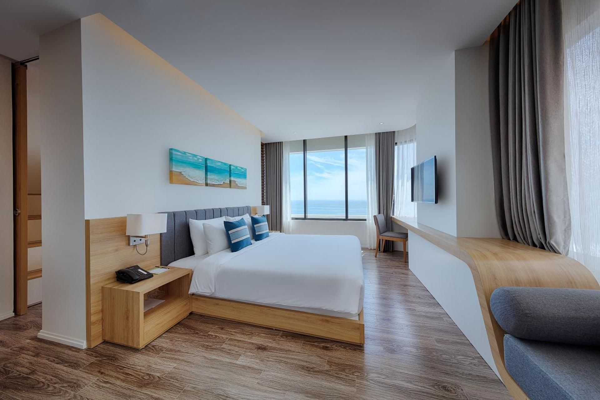 Parosand Da Nang Hotel Family Suite Sea View