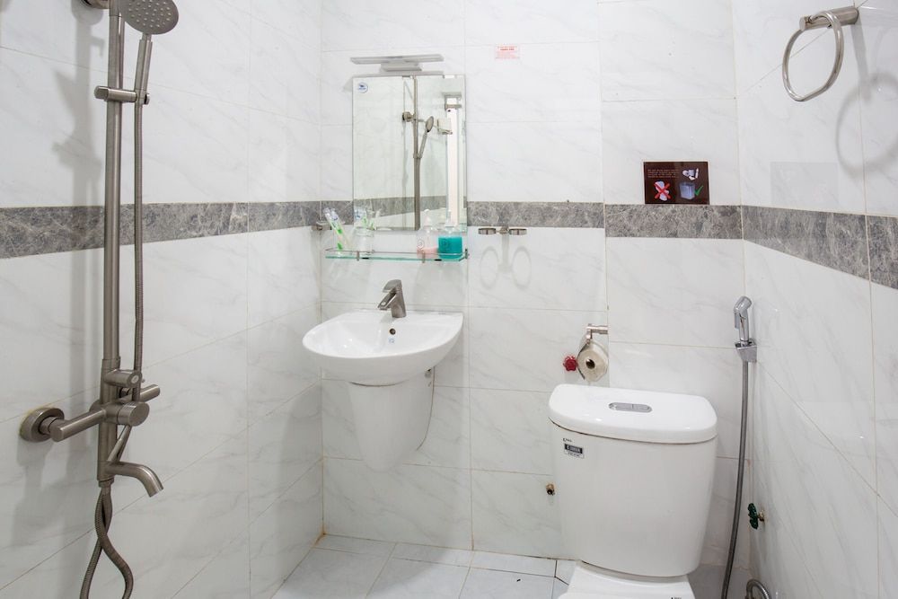 Hostie Saigon Wanderlust Home Deluxe Room 8
