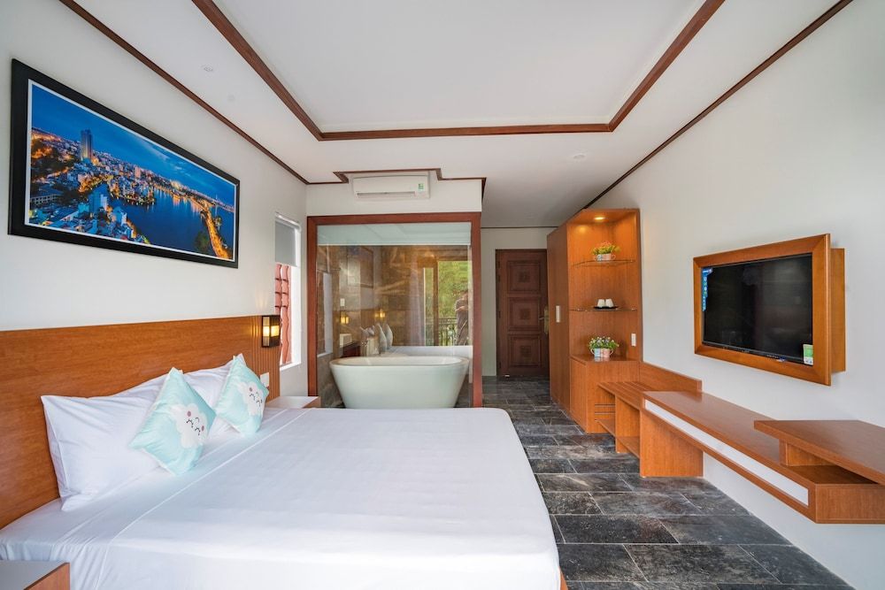 CIC Hoi An Villa Family Room, 2 Bedrooms, Non Smoking, Pool View 6