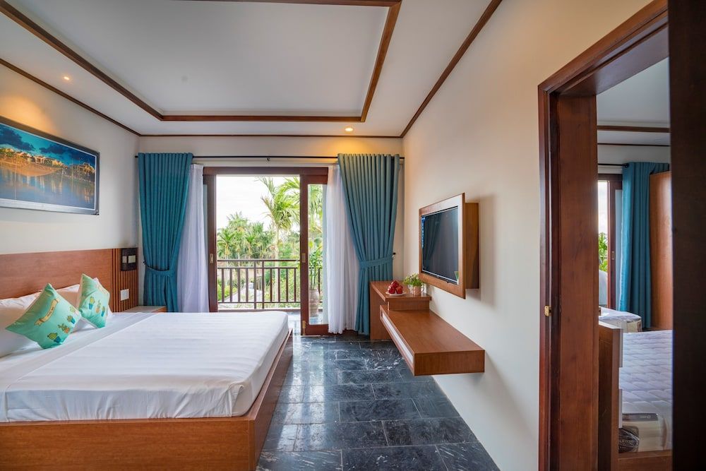 CIC Hoi An Villa Family Room, 2 Bedrooms, Non Smoking, Pool View 8