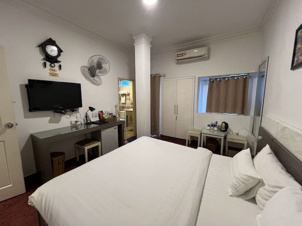 A25 Hotel - 19 Bui Thi Xuan Standard Double Room 2