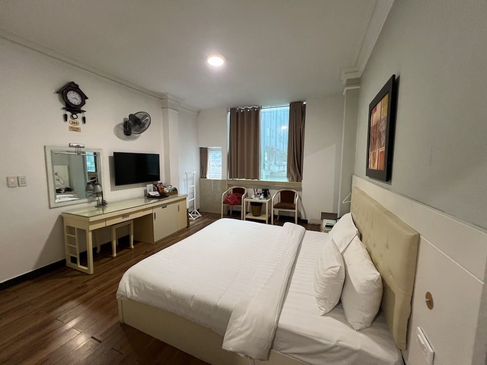 undefined A25 Hotel - 19 Bui Thi Xuan 7