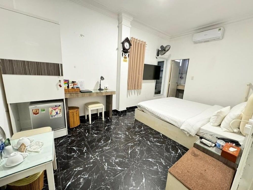 undefined A25 Hotel - 19 Bui Thi Xuan 2