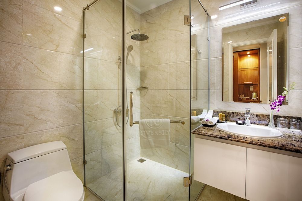 Riverside Hotel Superior Double or Twin Room 2