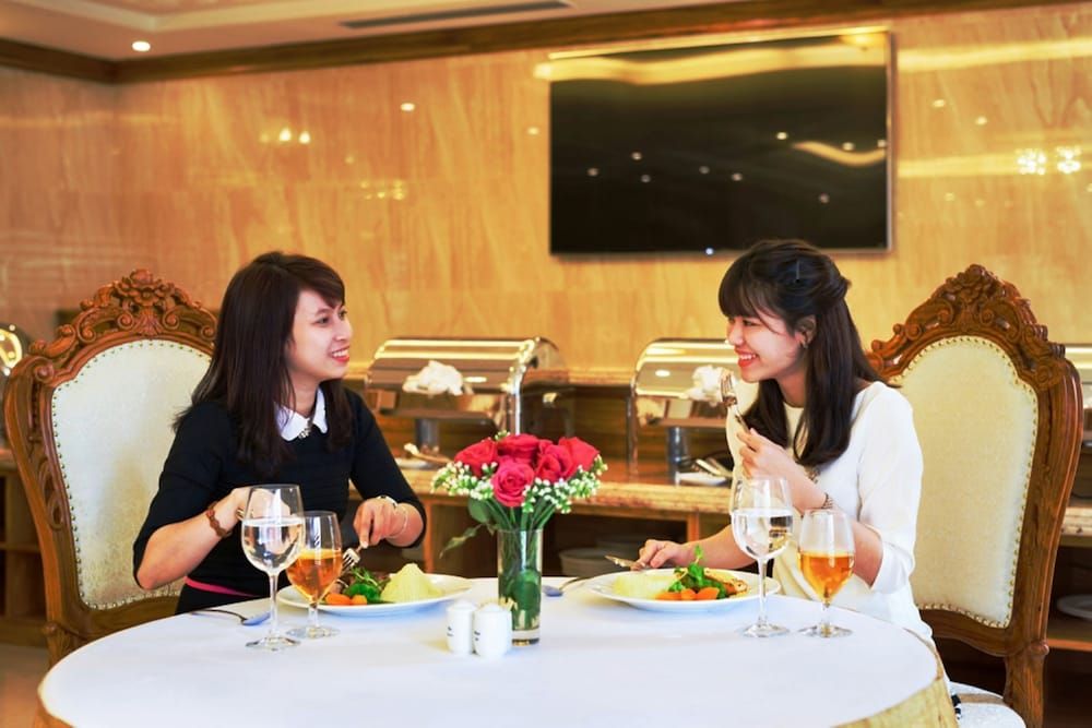 undefined Riverside Hotel 10