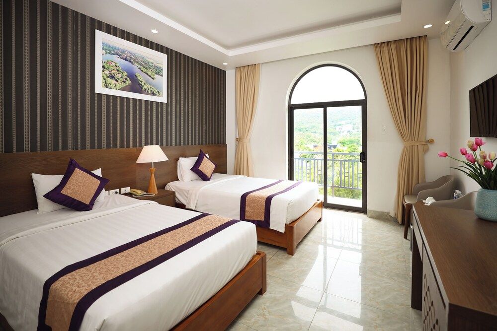 Superior Double or Twin Room, City View
