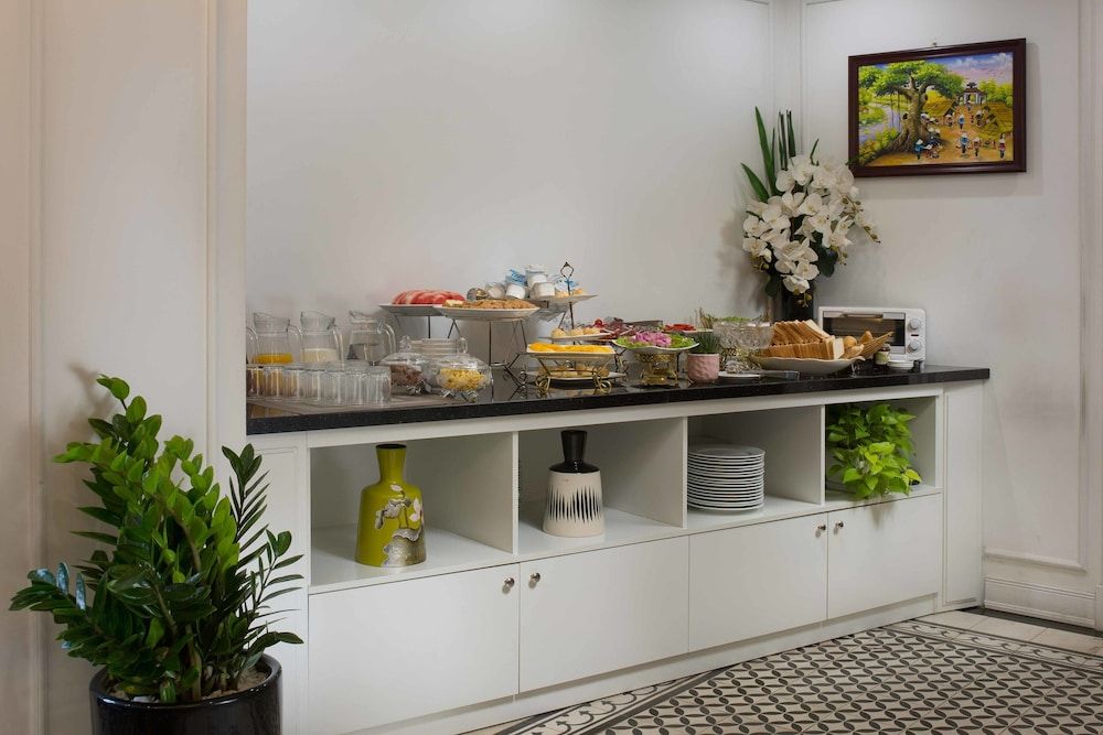 undefined Hotel du Monde 4