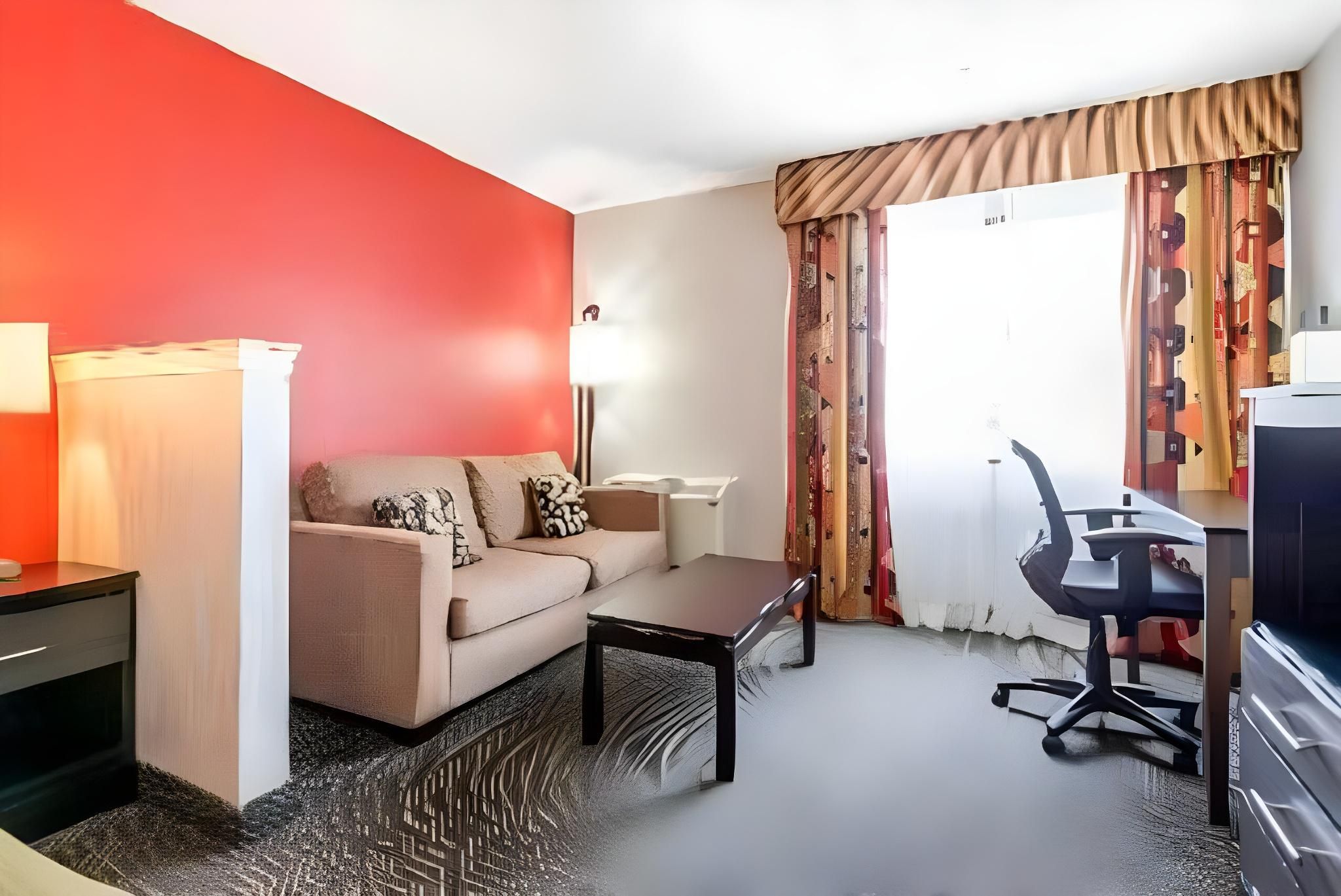undefined Quality Inn & Suites - Toronto West 9
