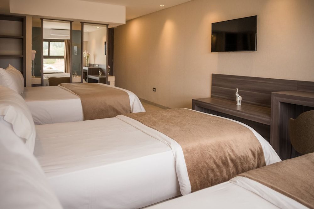 Eleton Resort & SPA Suite Junior 6