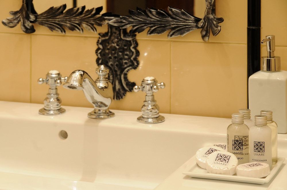 Casa Umare Quadruple Room 7