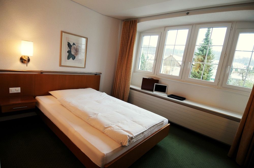 Landgasthof Kreuz Basic Double Room, 1 Double Bed 2