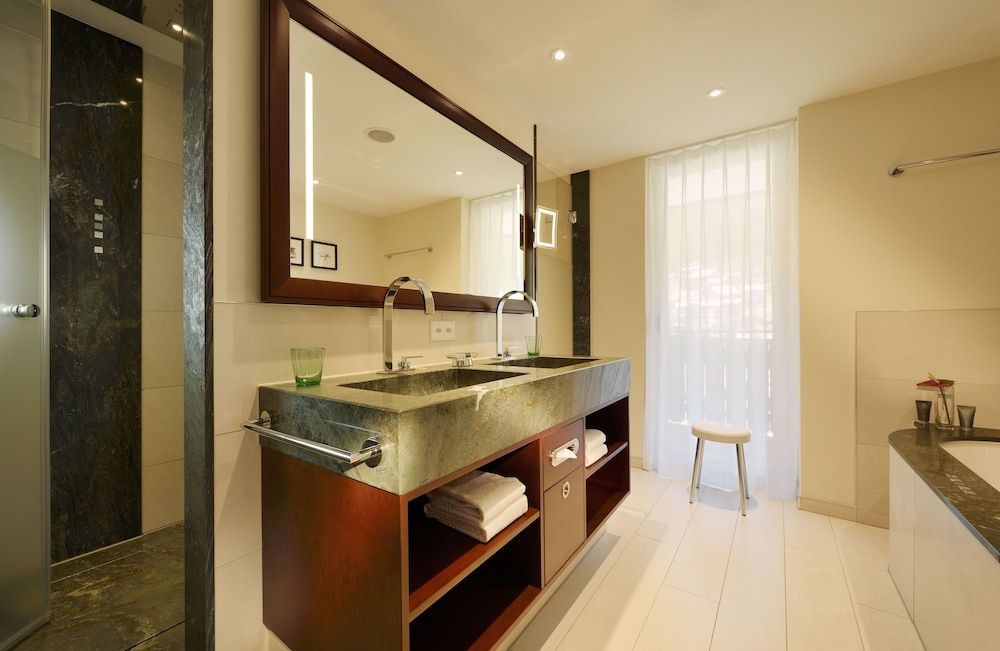 Alpine Suite, Matterhorn View